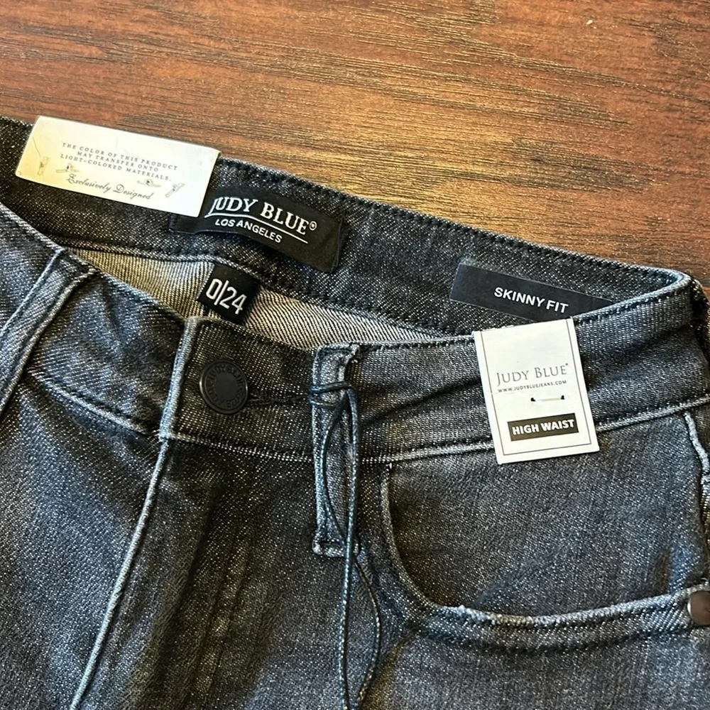 Judy Blue black high rise ankle skinny jeans size 0/24 - Picture 2 of 4